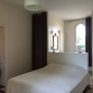 chambre-1-gite-manzana-chateau-lavalade-tarn-et-garonne-mariage-seminaire