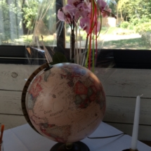 deco-globe-mariage-chateau-lavalade-tarn-et-garonne